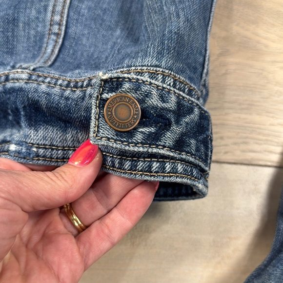 American Eagle Outfitters Women's Blue Denim Jacket - Picture 8 of 12